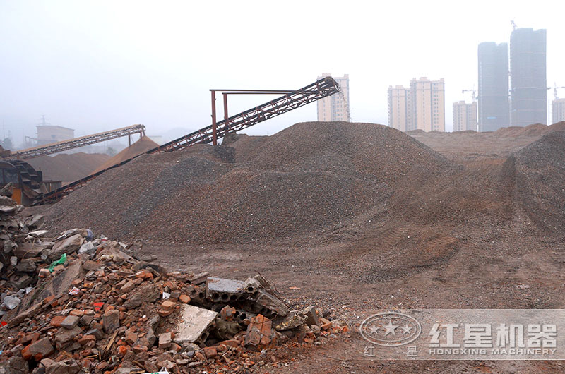 建筑垃圾變廢為磚設備多少錢，建筑垃圾做的磚多少錢一塊？